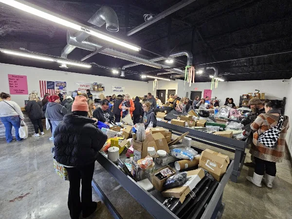 Overstock bin shop in Choctaw, OK storefront