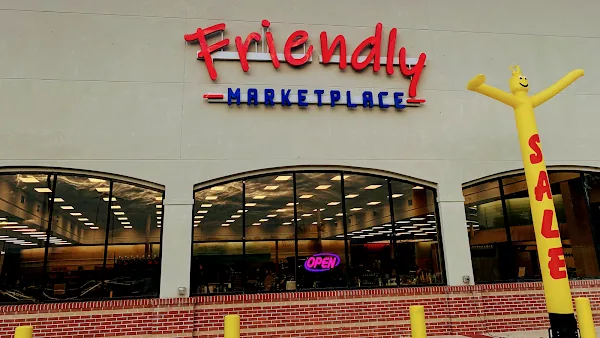Friendly Bin Store in Savannah, GA storefront