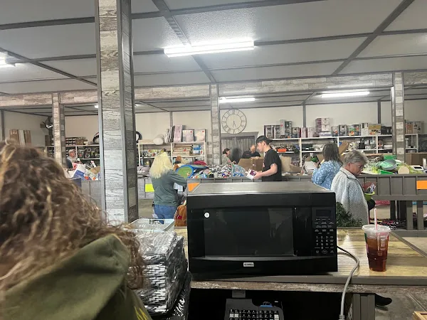 84 liquidators and bin store in Jesup, GA storefront