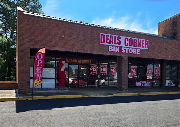 Deals Corner Store in Acworth, GA storefront