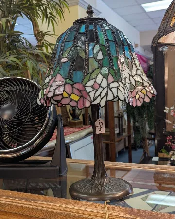 Upscale Rummage and Furniture Warehouse in Libertyville, IL storefront