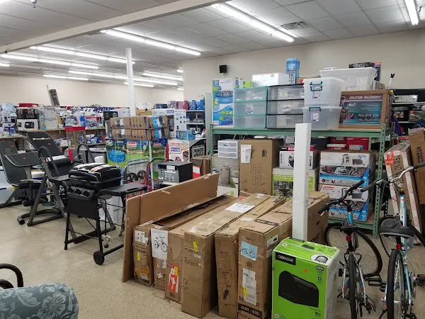 YN BARGAIN PLACE in Louisville, KY storefront