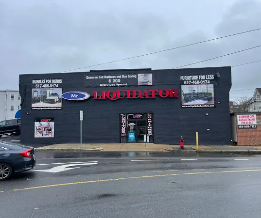 Mr Liquidator in Chelsea, MA storefront