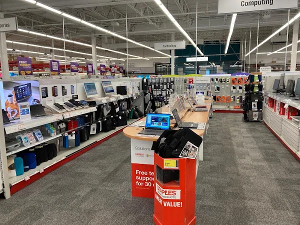 Staples in Saugus, MA storefront