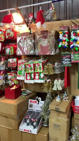 B & G Discount in Schoolcraft, MI storefront