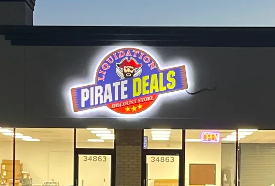 Pirate Deals in Sterling Heights, MI storefront