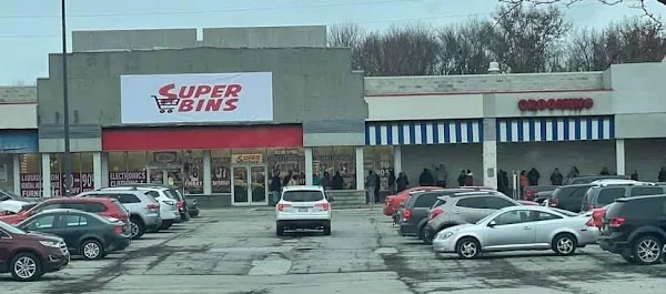 Super Bins in Elyria, OH storefront