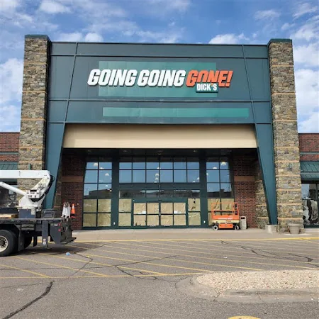 Going, Going, Gone! in Roseville, MN storefront
