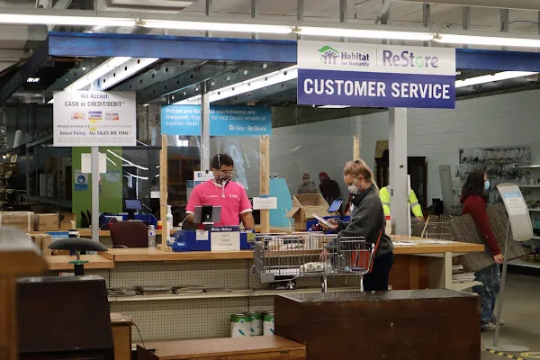 ReStore Outlet (Twin Cities Habitat for Humanity ReStore) in Minneapolis, MN storefront