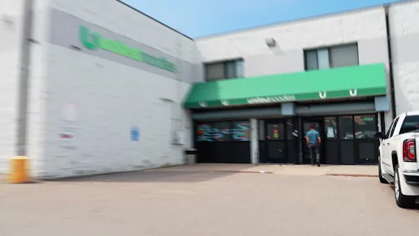 United Noodles in Minneapolis, MN storefront