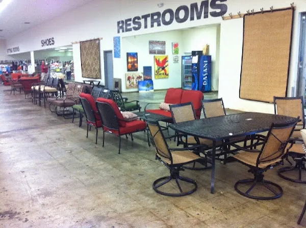 Bargain Hunt in Southaven, MS storefront