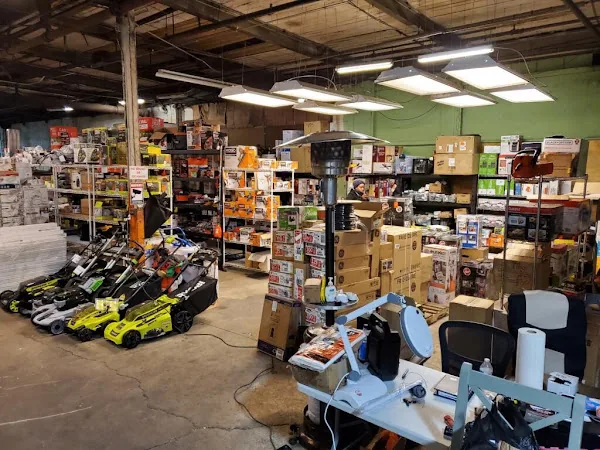 MKH Liquidation and Surplus in Cleveland, OH storefront