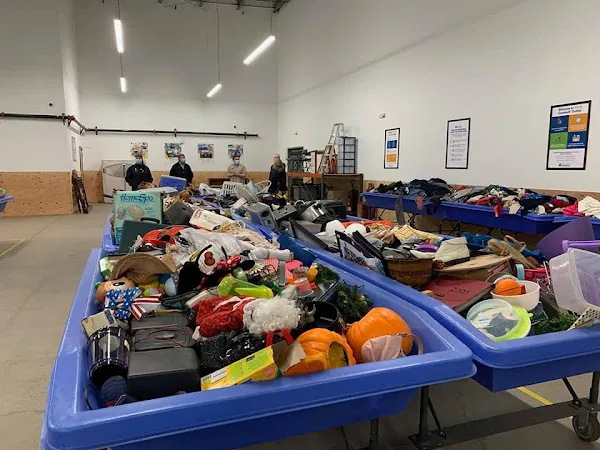Goodwill As-Is Outlet and Donation Center in Medford, OR storefront