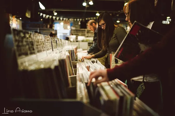 Siren Records in Doylestown, PA storefront