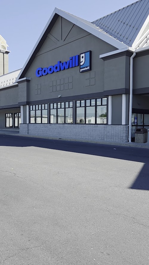 Goodwill Store & Donation Center in Lemoyne, PA storefront