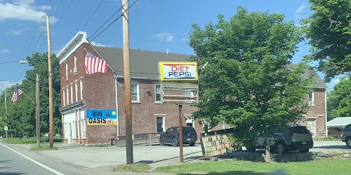 Bin Oasis in Kinsman, OH storefront
