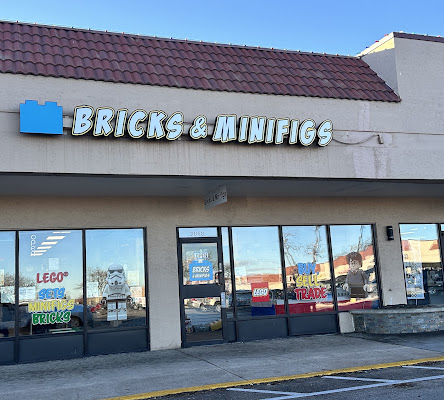 Bricks & Minifigs Thornton in Thornton, CO storefront