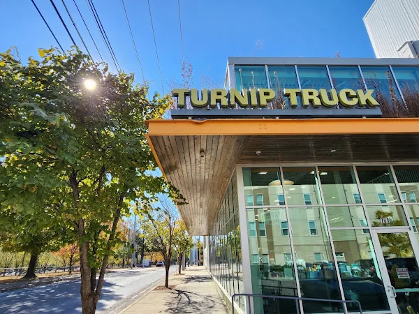 Turnip Truck Natural Market in Nashville, TN storefront