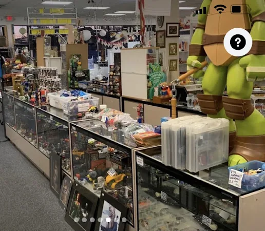Odd Balls Collectibles & Claire’s Antiques in Richmond, VA storefront
