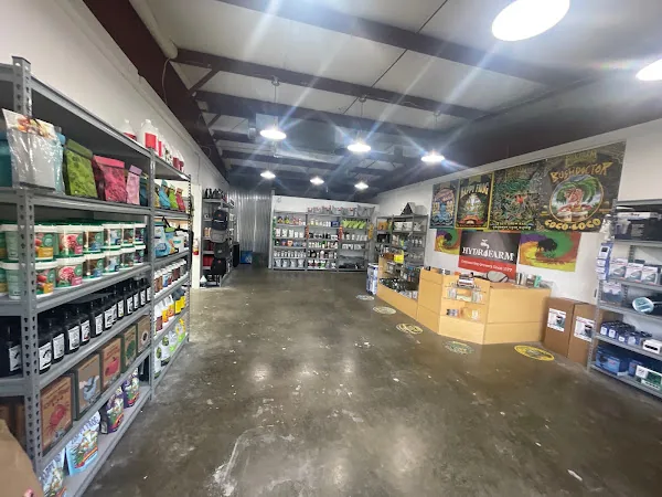 Virginia Quality Grow Supplies in Staunton, VA storefront